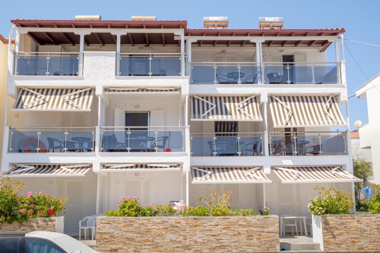 Blue Senses Apartments 사르티 외부 사진